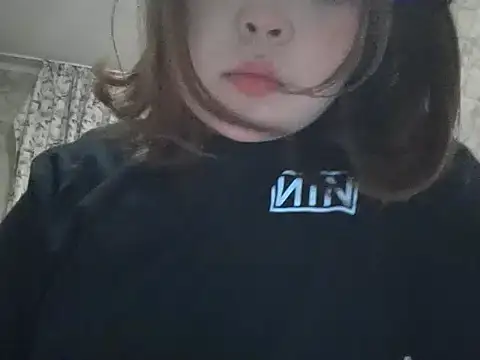 Snapshot of elysiann3 chatting on 02-01-25, 02:13 elysiann3 online show from 02-01-25, 02:13