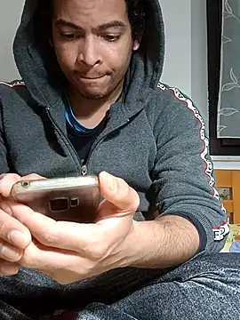 Snapshot of cingonduro chatting on 02-16-26, 06:48 cingonduro online show from 02-16-26, 06:48