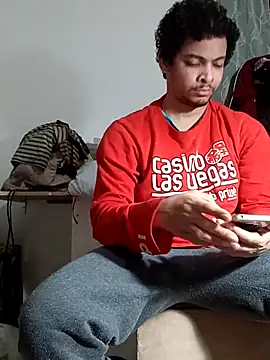 Snapshot of cingonduro chatting on 03-06-26, 07:10 cingonduro online show from 03-06-26, 07:10