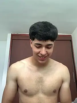 Snapshot of max_ryderr chatting on 01-24-25, 03:02 max ryderr online show from 01-24-25, 03:02