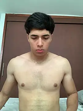 Snapshot of max_ryderr chatting on 02-21-25, 03:21 max ryderr online show from 02-21-25, 03:21