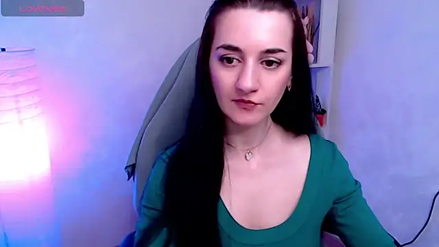Snapshot of JessicaAlfo chatting on 01-31-25, 12:07 JessicaAlfo online show from 01-31-25, 12:07