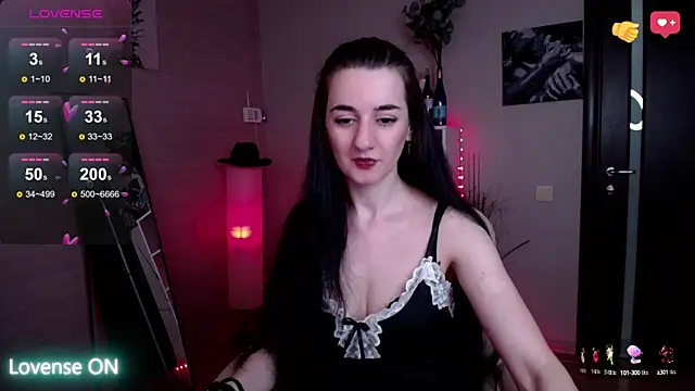 Snapshot of JessicaAlfo chatting on 02-20-25, 08:50 JessicaAlfo online show from 02-20-25, 08:50