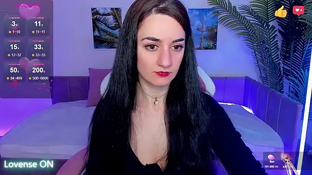 Snapshot of JessicaAlfo chatting on 03-04-25, 02:17 JessicaAlfo online show from 03-04-25, 02:17