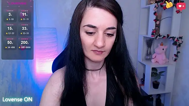 Snapshot of JessicaAlfo chatting on 03-21-25, 05:11 JessicaAlfo online show from 03-21-25, 05:11