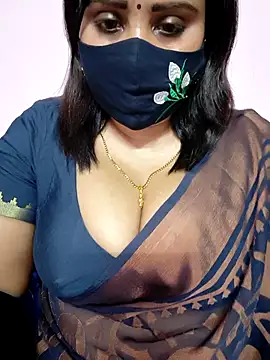 Queenflowerr online show from 03-06-26, 01:40