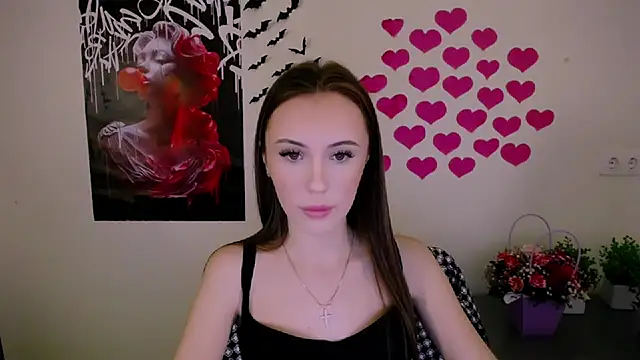 Snapshot of Nikonara_Love chatting on 01-24-25, 05:00 Nikonara Love online show from 01-24-25, 05:00