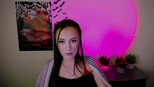 Snapshot of Nikonara_Love chatting on 02-14-25, 06:19 Nikonara Love online show from 02-14-25, 06:19