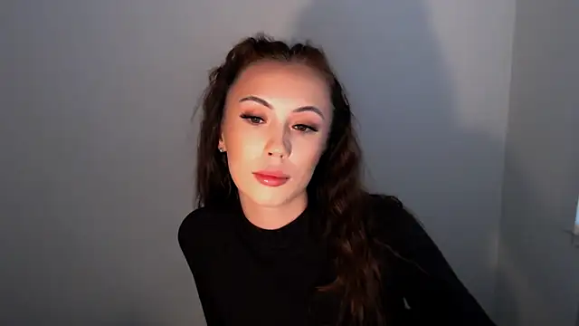 Nikonara Love online show from 11-20-25, 01:33