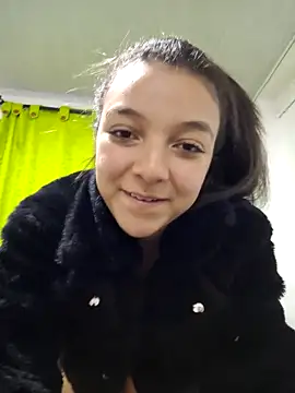 Snapshot of Briannasweeth17 chatting on 03-15-25, 02:46 Briannasweeth17 online show from 03-15-25, 02:46