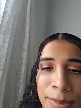 Snapshot of novinhatransexy chatting on 01-29-25, 01:07 novinhatransexy online show from 01-29-25, 01:07