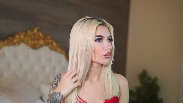 Snapshot of Juicy_Jessye chatting on 02-12-25, 08:07 Juicy Jessye online show from 02-12-25, 08:07