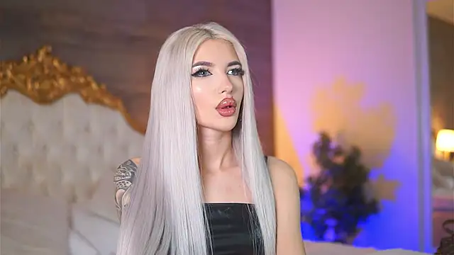 Snapshot of Juicy_Jessye chatting on 02-25-25, 07:47 Juicy Jessye online show from 02-25-25, 07:47