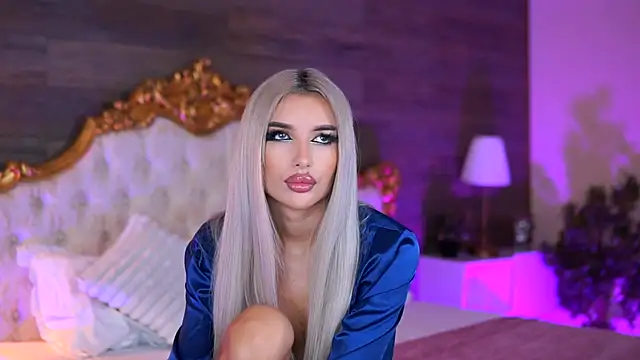 Snapshot of Juicy_Jessye chatting on 09-24-25, 07:50 Juicy Jessye online show from 09-24-25, 07:50