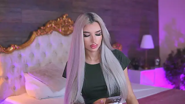 Snapshot of Juicy_Jessye chatting on 10-10-25, 07:46 Juicy Jessye online show from 10-10-25, 07:46