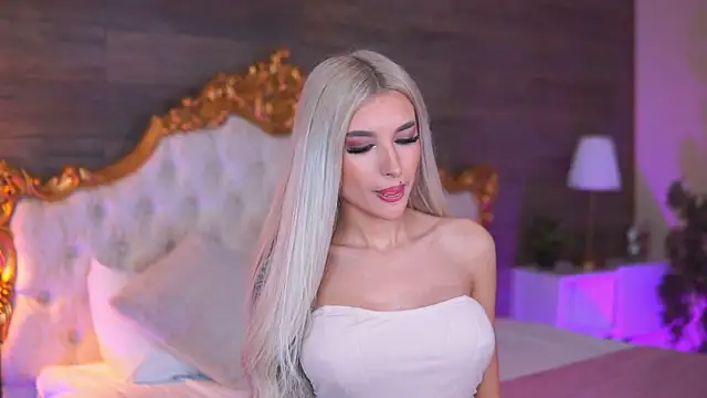 Snapshot of Juicy_Jessye chatting on 11-13-25, 08:52 Juicy Jessye online show from 11-13-25, 08:52