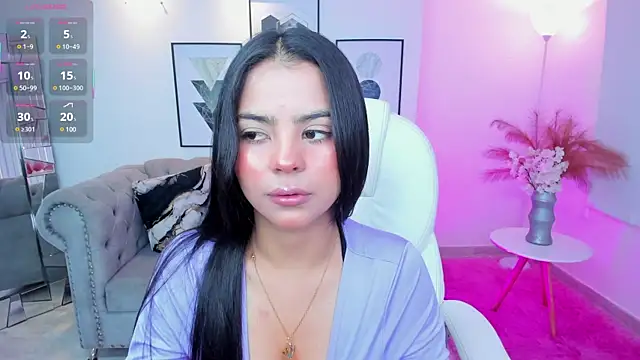 Snapshot of Layla_Breezee chatting on 03-19-25, 12:34 Layla Breezee online show from 03-19-25, 12:34