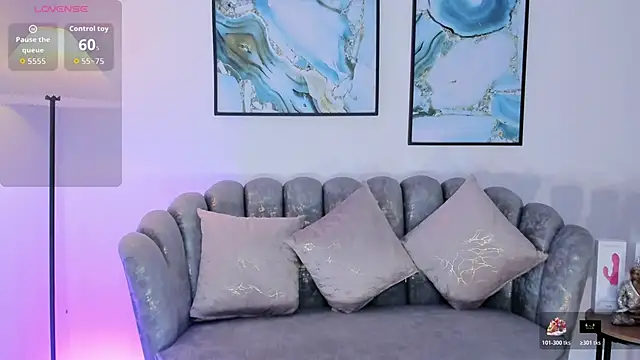 Snapshot of Layla_Breezee chatting on 10-23-25, 12:15 Layla Breezee online show from 10-23-25, 12:15