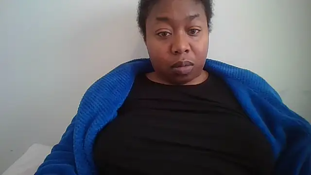 Snapshot of angeliquebelcali chatting on 02-21-25, 01:44 angeliquebelcali online show from 02-21-25, 01:44