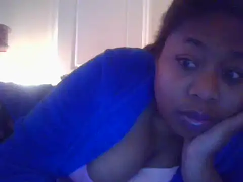 Snapshot of angeliquebelcali chatting on 03-10-25, 01:12 angeliquebelcali online show from 03-10-25, 01:12