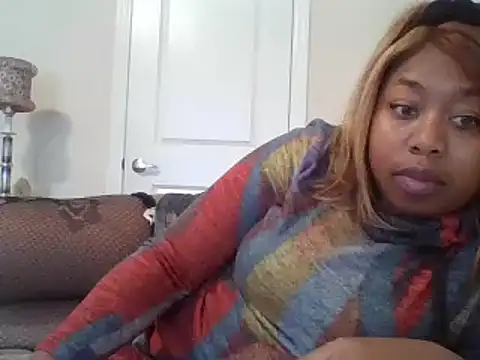 Snapshot of angeliquebelcali chatting on 03-11-25, 09:37 angeliquebelcali online show from 03-11-25, 09:37