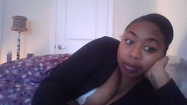 Snapshot of angeliquebelcali chatting on 03-22-25, 10:59 angeliquebelcali online show from 03-22-25, 10:59