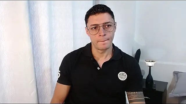 Frank Millers online show from 04-17-26, 04:32