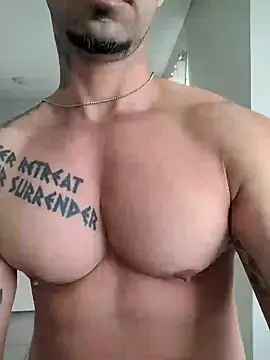Snapshot of badbrown chatting on 02-04-25, 12:33 badbrown online show from 02-04-25, 12:33