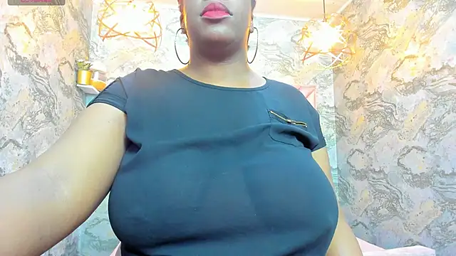 nefertiti ebony online show from 04-11-26, 08:18