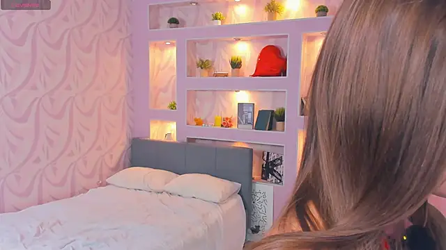 FloraDobb online show from 04-11-26, 06:40