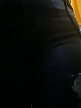 Snapshot of Meraryy chatting on 03-21-25, 02:18 Meraryy online show from 03-21-25, 02:18