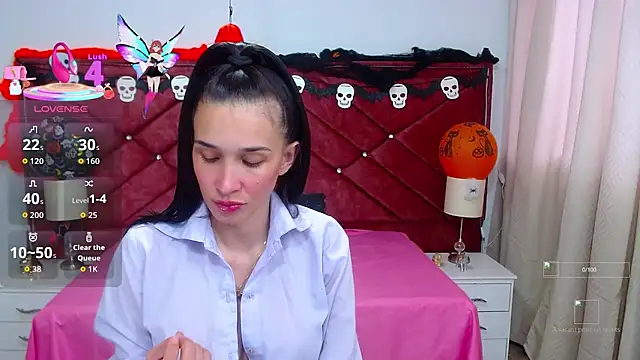 victoria adams07 online show from 10-13-25, 08:09