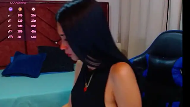 victoria adams07 online show from 04-13-26, 02:11