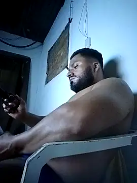 Ant1990 online show from 11-24-25, 02:44