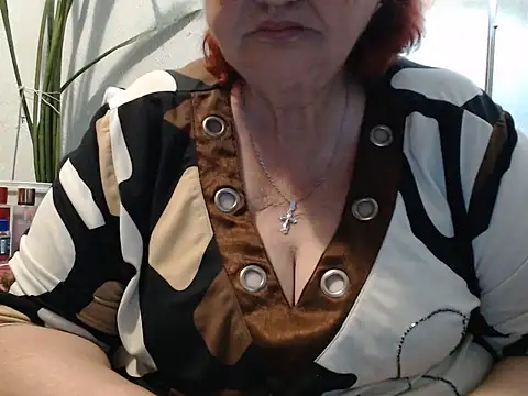 Snapshot of DeniseeRosea chatting on 06-16-26, 10:45 DeniseeRosea online show from 06-16-26, 10:45