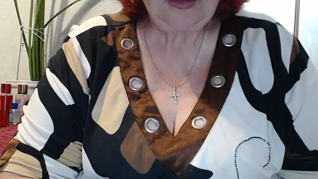 Snapshot of DeniseeRosea chatting on 06-22-26, 01:29 DeniseeRosea online show from 06-22-26, 01:29