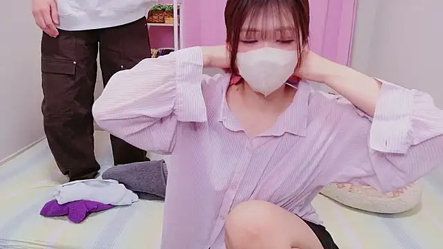 NA-KAREN-V8 online show from 04-11-26, 12:20