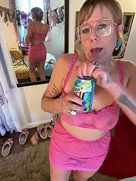 I am babydoll online show from 11-12-25, 07:57