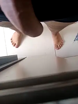 Snapshot of Trixboy201 chatting on 02-20-25, 06:13 Trixboy201 online show from 02-20-25, 06:13