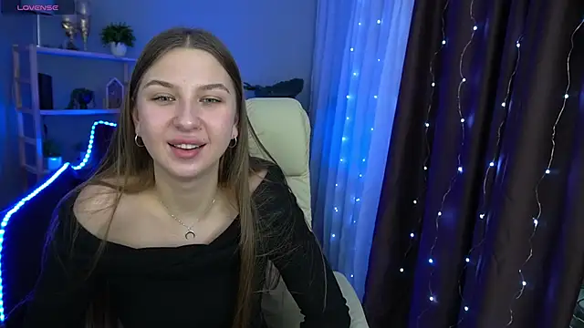 Snapshot of AureliaBliss_ chatting on 01-21-25, 04:58 AureliaBliss online show from 01-21-25, 04:58
