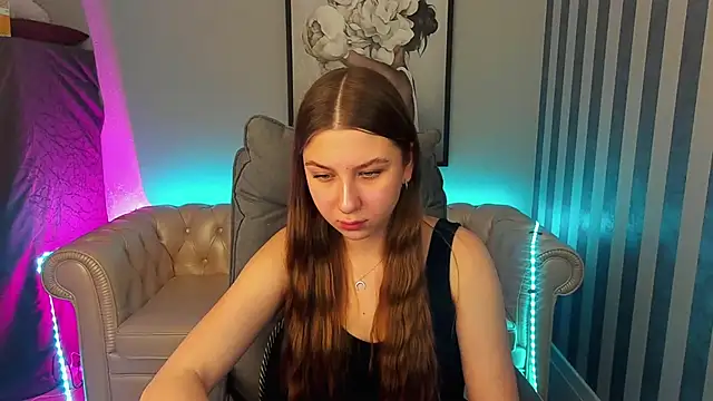 Snapshot of AureliaBliss_ chatting on 01-25-25, 01:19 AureliaBliss online show from 01-25-25, 01:19