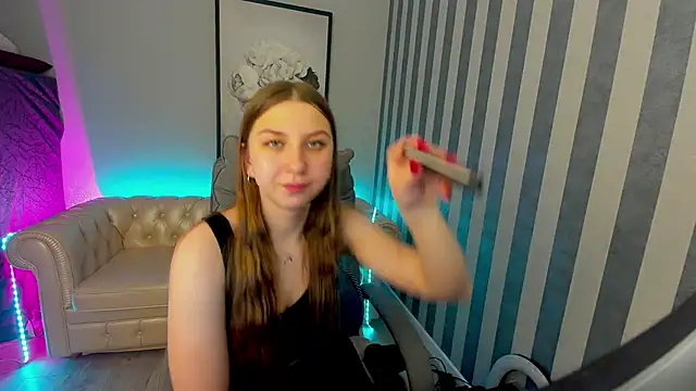 Snapshot of AureliaBliss_ chatting on 01-25-25, 04:24 AureliaBliss online show from 01-25-25, 04:24