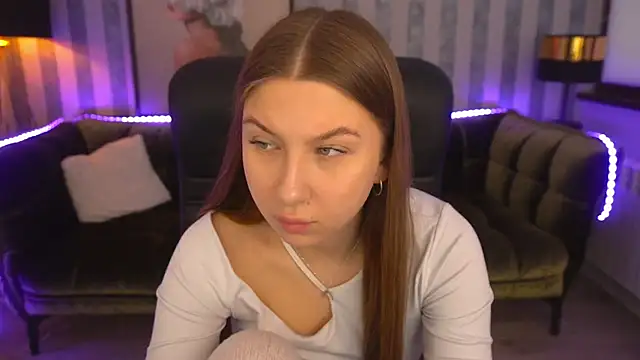 Snapshot of AureliaBliss_ chatting on 02-05-25, 01:11 AureliaBliss online show from 02-05-25, 01:11