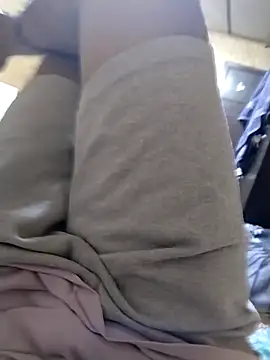 knightwolf9935 online show from 10-23-25, 03:50