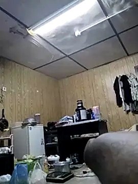 knightwolf9935 online show from 04-21-26, 03:50