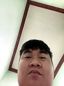 Snapshot of pm01 chatting on 10-14-25, 03:24 pm01 online show from 10-14-25, 03:24