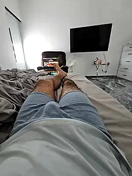 j0nathan00 online show from 02-07-25, 05:18