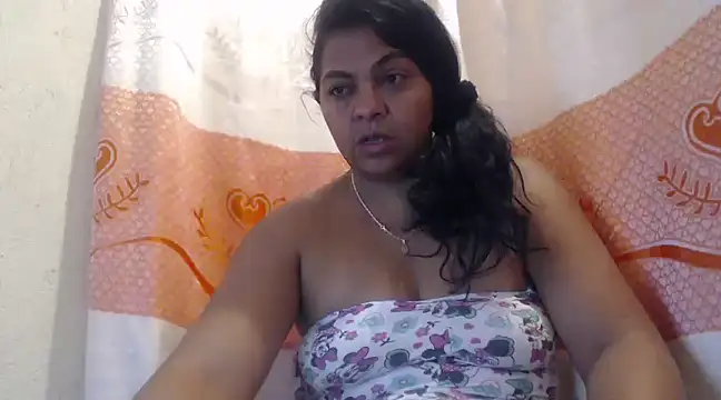 Brunette Scarleth09 online show from 03-04-25, 07:01