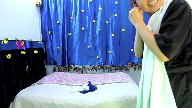 ShairaMarss online show from 10-11-25, 09:13