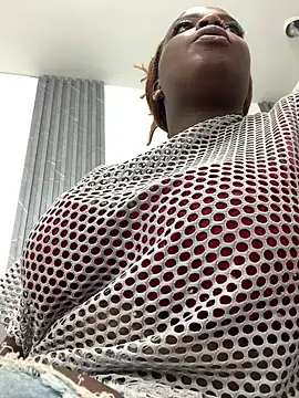 NatyParker online show from 04-04-26, 01:19